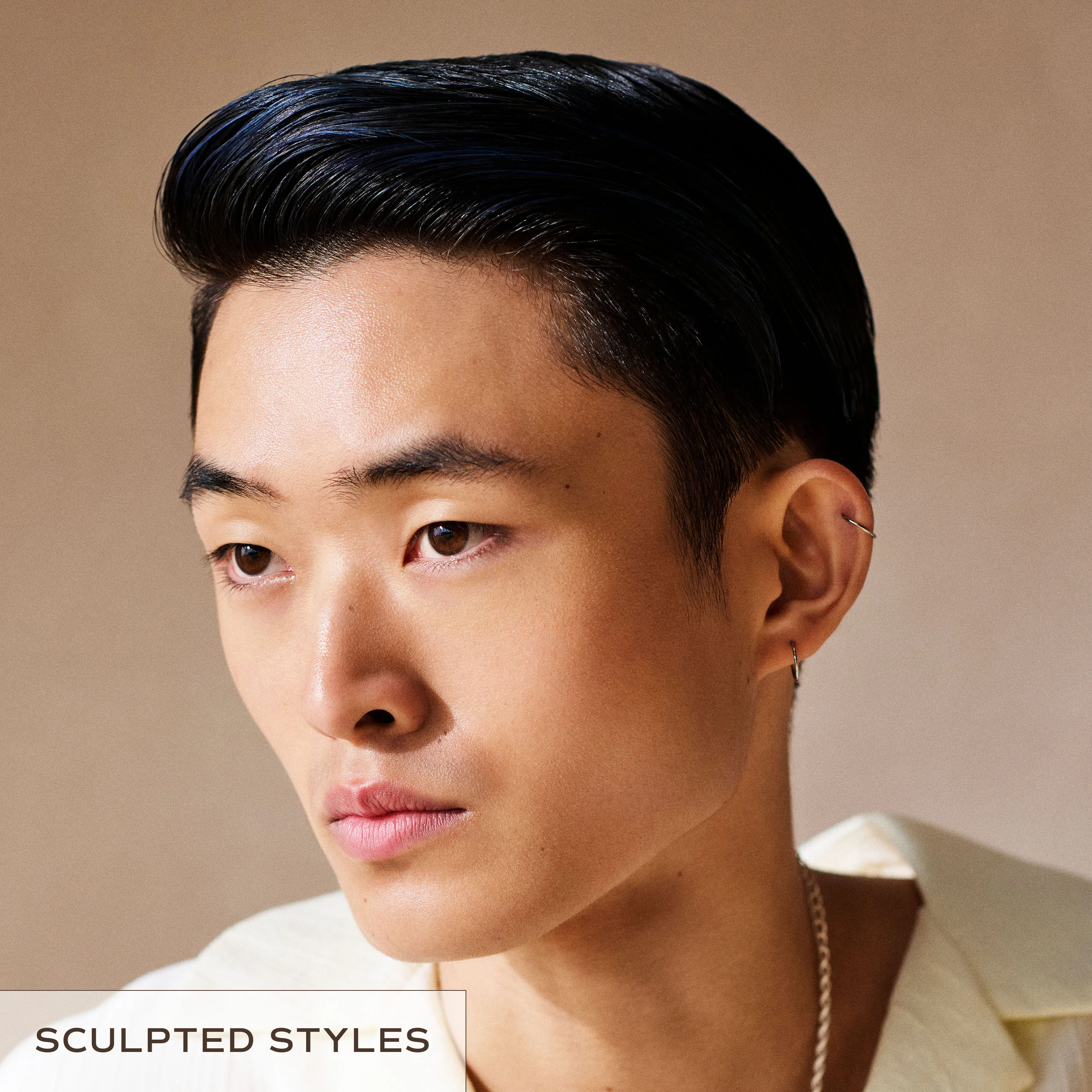 Inner Reflection Sculpting Pomade - Image 6